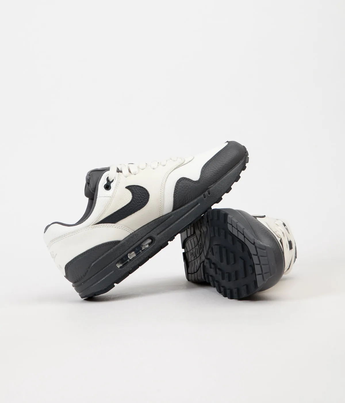 Nike Air Max 1 Premium Shoes - Sail / Dark Obsidian - Dark Grey
